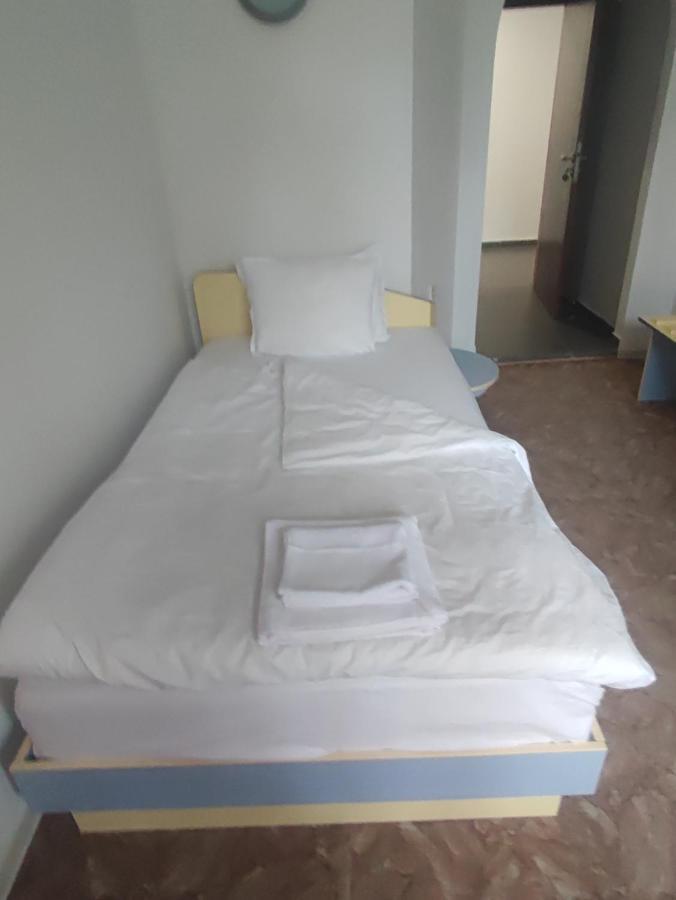Кианти Hotel Кърджали Екстериор снимка