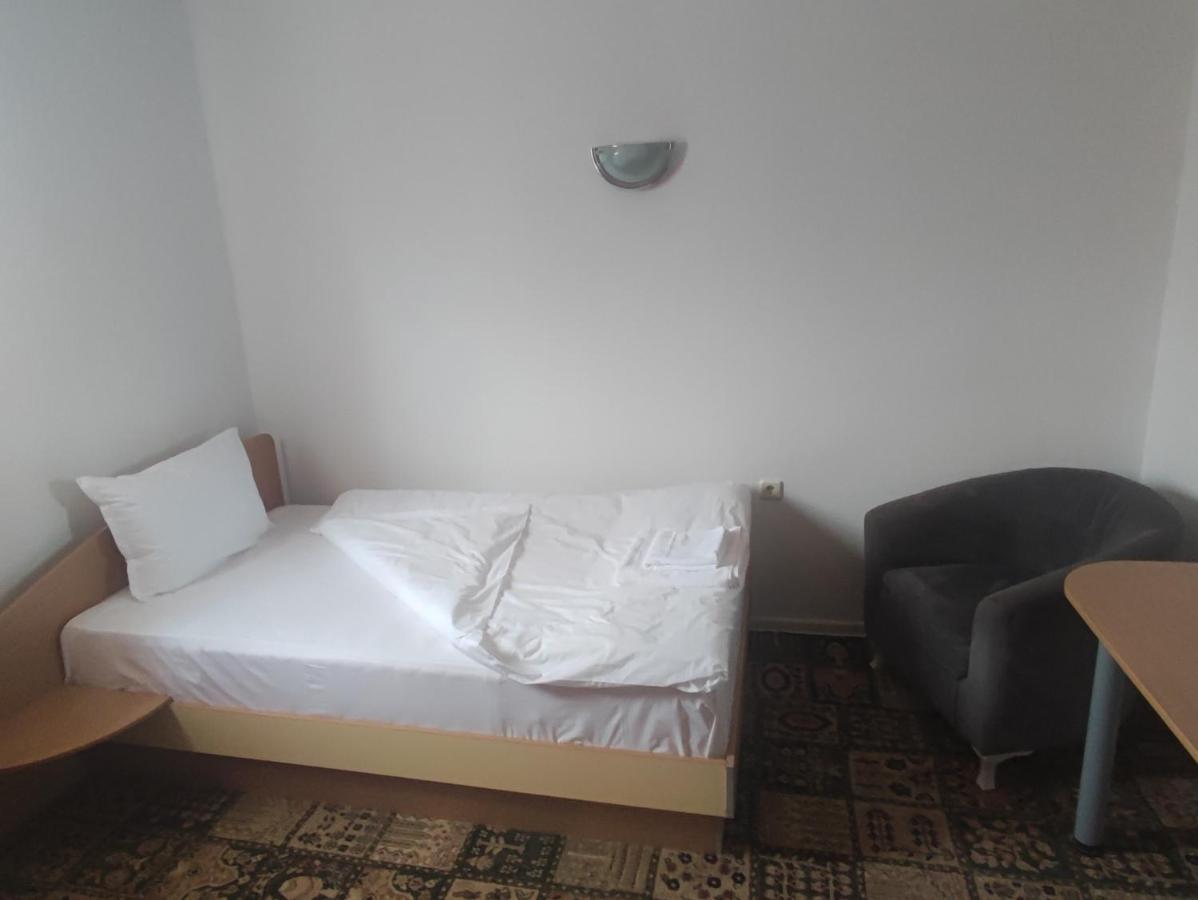 Кианти Hotel Кърджали Екстериор снимка