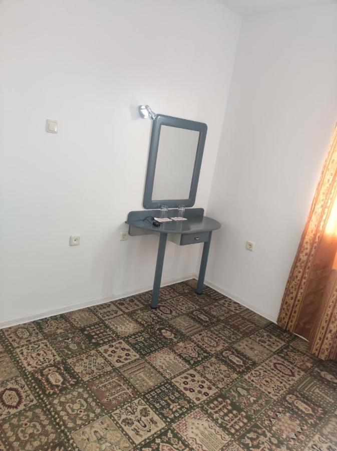 Кианти Hotel Кърджали Екстериор снимка